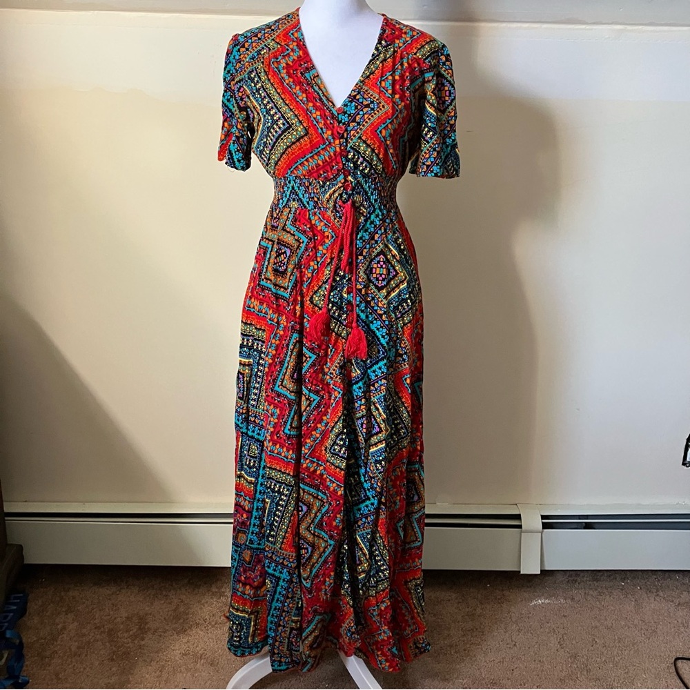 Unknown Brand Red Aztec Print Button Front Short Sleeve Maxi Dress size Small - Picture 2 of 10